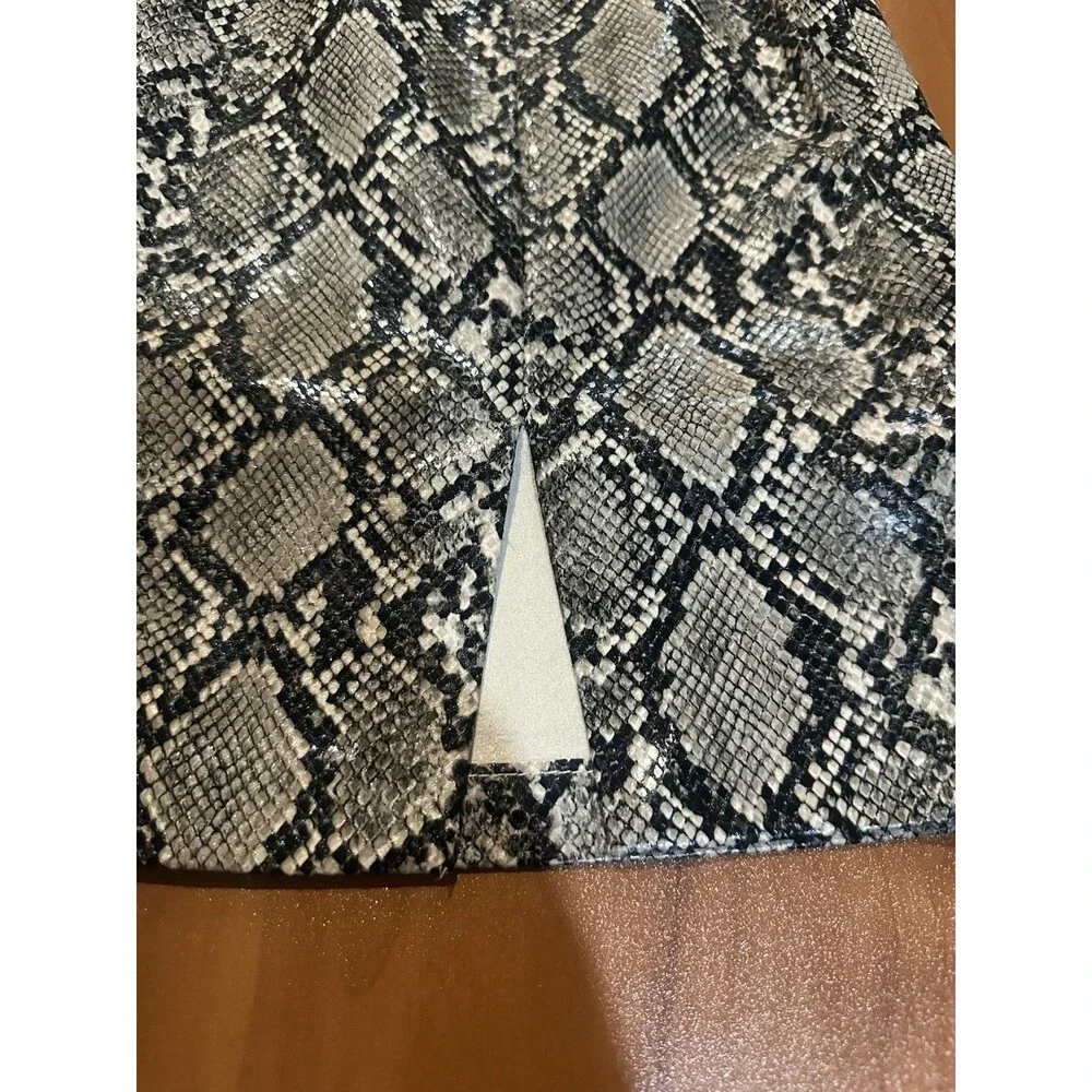 Zara snake print